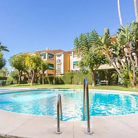 Guadalmina Apartment *